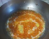 Foto langkah ke 5 dari resep Tumis wortel siram telor.