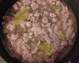 Фото кроку 4 до Тушёная говядина с морковью и луком.