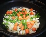 Foto del paso 2 de la receta Pies de cerdo en salsa deliciosa