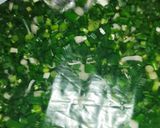 A picture of step 4 of Green Spring Onions And Green Garlic.