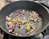 Une image de l'étape 7 de Spätzles au porc et navets.