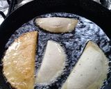 Foto del paso 6 de la receta: Quesadillas fritas 🧀