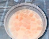 Foto langkah ke 2 dari resep Es Yogurt Nata De Coco.