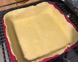 Une image de l'étape 7 de Tarte quadrillée à la rhubarbe et vanille,pâte brisée au sucre de canne.