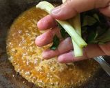 Gambar langkah 2 resipi Ayam 3 Budak Gemuk.