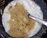 A picture of step 1 of Kiwi Srikhand.