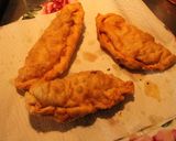 Foto del paso 10 de la receta: 3 berrugas (empanadas) tres