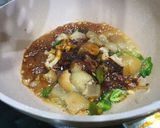 Foto langkah ke 2 dari resep Oseng Kikil Cabe Hijau.