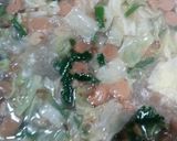 Foto langkah ke 4 dari resep Sup kol sosis.