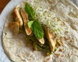 Une image de l'étape 5 de Tortilla Au Poulet Et Guacamole À La Menthe.