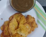 A picture of step 4 of Potato besan pakoda.