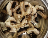 Foto del paso 4 de la receta: Ensalada de espinaca con tocino ixtepecana