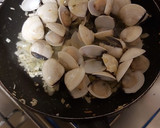 Foto del paso 5 de la receta: Almejas a la marinera❤🥰