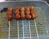 Foto langkah ke 4 dari resep Bakso bakar.