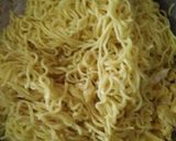 Foto langkah ke 1 dari resep Mie Goreng Jawa.