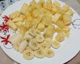Foto del paso 1 de la receta: Licuado de Ananá 🍍 & Banana 🍌 🎉