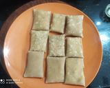 A picture of step 6 of Paneer green peas pockets.