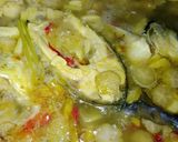 Foto langkah ke 7 dari resep Asem-Asem Ikan Segar Blimbing Wuluh.