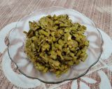 A picture of step 5 of Sindhi Gawar.