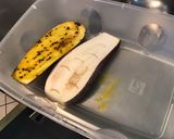 Une image de l'étape 3 de Aubergines graffiti marinées grillées curry nigelle.