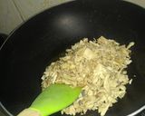 A picture of step 1 of Vegetables chicken samosy.