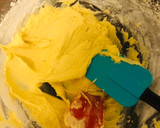 A picture of step 3 of Hidden heart raspberry cake.