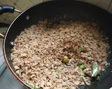 A picture of step 4 of Chapati Poha.