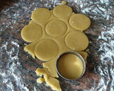 Foto del paso 7 de la receta: Galletas de naranja y canela (sin huevo ni lácteos)
