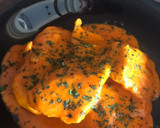Foto del paso 6 de la receta: Merluza en salsa de piquillos