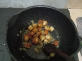 Nasi Goreng Nugget Simpel (Bekal Sekolah Anak)