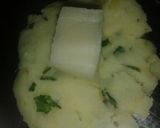 A picture of step 4 of Cheesy potato fritters.