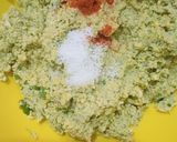 A picture of step 2 of Parippu vada.
