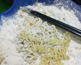 Foto langkah ke 2 dari resep Cemilan Mie Kriuk.