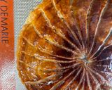Une image de l'étape 17 de GALETTE DES ROIS : Cerises et crème d’amande à la pistache.