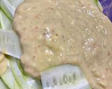 Foto langkah ke 5 dari resep Creamy Avocado Cucumber Salad.