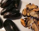 Zuppa di Cozze e ceci mussel and chickpea soup recipe step 1 photo