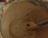 Foto del paso 3 de la receta: Sprinkles cake con relleno de crema de vainilla