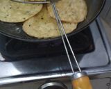 ફરસી પૂરી (Farsi Puri recipe in Gujarati) રેસીપી સ્ટેપ3ફોટો