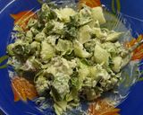 A picture of step 6 of Pak choi salad with leek and onion.