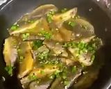 Hình bước làm 3 của món Cá Heo Sông Mekong Kho Lạt Kèm Rau Sống