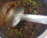 A picture of step 8 of Methi matar pulao.