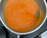 क्रीम ऑफ़ टोमेटो सूप (cream of tomato soup recipe in Hindi) रेसिपी चरण 2 फोटो