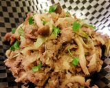 A picture of step 9 of Quick Side Dish: Sweet and Savory Stir-Fried Beef and Bell Peppers.
