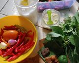 Foto langkah ke 1 dari resep Sambel Terasi Kemangi.