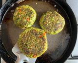 A picture of step 4 of Fresh Green Chholia { CHANA }Kabab With Mint Dip & Spicy Onion 🧅 Salad … Winter Special.