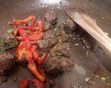 A picture of step 2 of Fried liver soaked in milk.