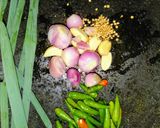 Foto langkah ke 2 dari resep Tumis Pedas Jamur Kuping Hitam.