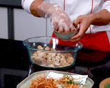 Hình bước làm 7 của món Cách làm món gà rang muối ngon đỉnh như nhà hàng