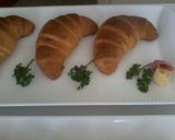 Foto del paso 3 de la receta: Cachitos de Jamón (Media Lunas)