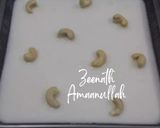 A picture of step 3 of Coconut Milk and Nut Panna Cotta.
